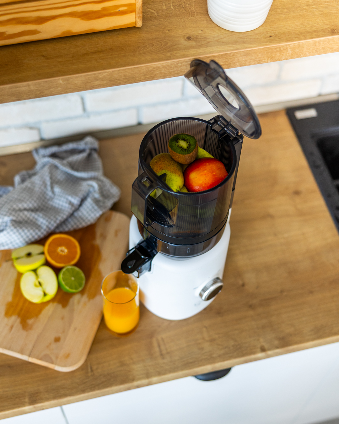 The affordable Sana 818 now available | Sana Products